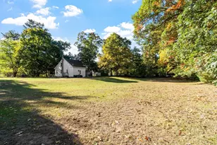 21 Roosevelt Rd, Tewksbury, MA 01876 - Photo 25