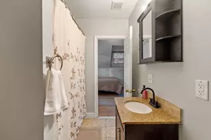 21 Roosevelt Rd, Tewksbury, MA 01876 - Photo 19