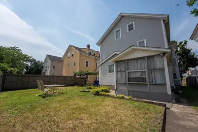 126 Clay St, Pawtucket, RI 02860 - Photo 23