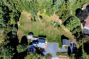 18 Lakeview St, Carver, MA 02330 - Photo 35