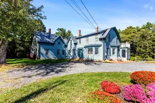 18 Lakeview St, Carver, MA 02330 - Photo 1