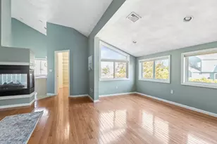 72 Cavendish Cir, Salem, MA 01970 - Photo 13