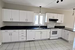 24 Washington Ave, Waltham, MA 02453 - Photo 3