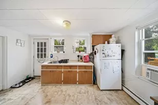 27 Mechanic St, Foxboro, MA 02035 - Photo 3
