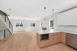 66 Orange St, Waltham, MA 02453 - Photo 3