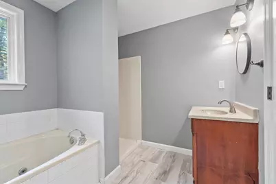 104 Sawyer St, Gardner, MA 01440 - Photo 19