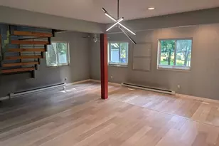 192 Ambrose St, Springfield, MA 01109 - Photo 3