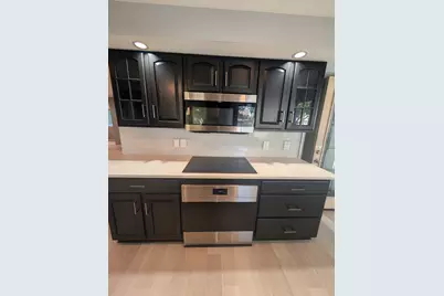 192 Ambrose St, Springfield, MA 01109 - Photo 7