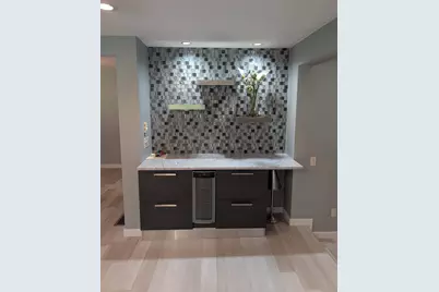 192 Ambrose St, Springfield, MA 01109 - Photo 9