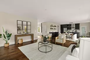 11 Hiawatha Trl, Bridgewater, MA 02324 - Photo 5