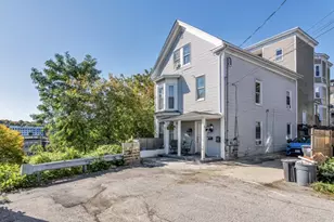 4 Avon Pl, Haverhill, MA 01832 - Photo 1