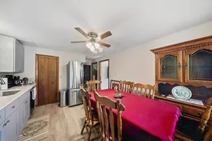 19-21 Moore Ave, Franklin, MA 02038 - Photo 5