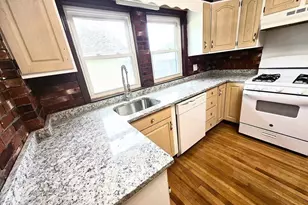 34 Upland Rd, Belmont, MA 02478 - Photo 3