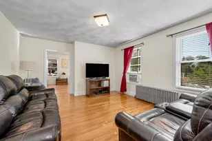 37 Dudley St, North Andover, MA 01845 - Photo 11