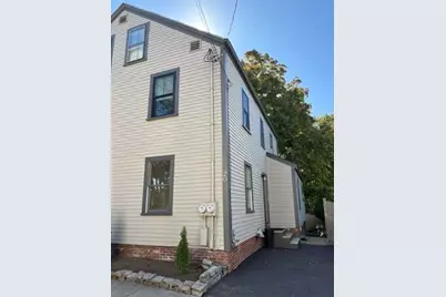 20 Chestnut Street #2, Newburyport, MA 01950 - Photo 1