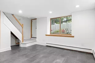 20 Chestnut St, Newburyport, MA 01950 - Photo 23