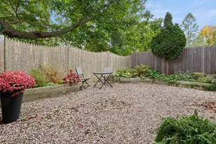 20 Chestnut St, Newburyport, MA 01950 - Photo 5