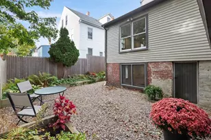 20 Chestnut St, Newburyport, MA 01950 - Photo 35