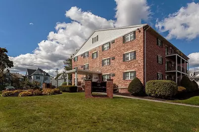 305 Pine St #6, Lowell, MA 01851 - Photo 19