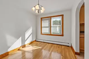 29 Elizabeth St, Gardner, MA 01440 - Photo 9