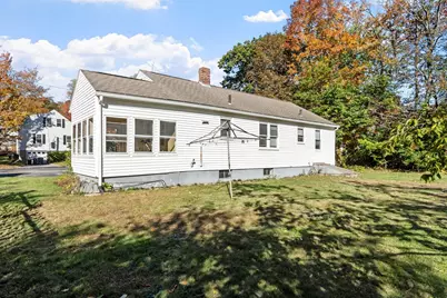 29 Elizabeth St, Gardner, MA 01440 - Photo 25