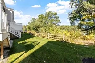 34 Cutter Ln, Amesbury, MA 01913 - Photo 3