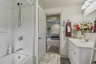 91 Batchelor St, Granby, MA 01033 - Photo 17