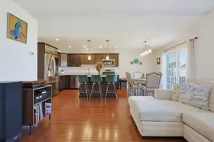 1216 Hazelwood Way, Clinton, MA 01510 - Photo 5