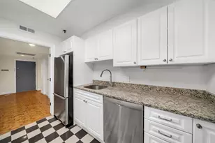 416 Commonwealth Ave, Boston, MA 02215 - Photo 7