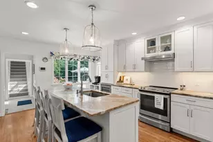 109 Nottingham Dr, Yarmouth, MA 02632 - Photo 3