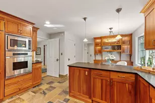 39 Rollingwood Ln, Concord, MA 01742 - Photo 9