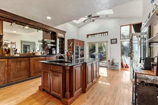 25 Fairbank St, Winchendon, MA 01475 - Photo 13