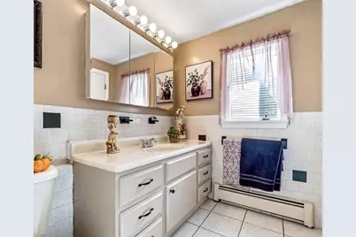 39 Buckman St, Woburn, MA 01801 - Photo 17