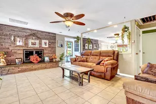 39 Buckman St, Woburn, MA 01801 - Photo 5