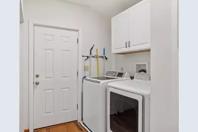7 Hutton St, Danvers, MA 01923 - Photo 21