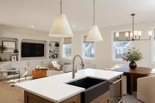 125 Oxbow Rd, Raynham, MA 02767 - Photo 1