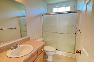 22 Brookstone Dr, Bridgewater, MA 02324 - Photo 9