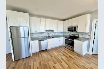 27 Water #403, Wakefield, MA 01880 - Photo 5