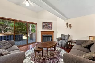23 Hawthorne Village, Franklin, MA 02038 - Photo 13