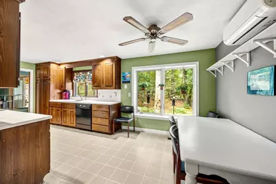 519 Essex St, Hamilton, MA 01982 - Photo 5