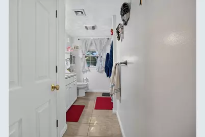 1 Franklin Ave, Revere, MA 02151 - Photo 9