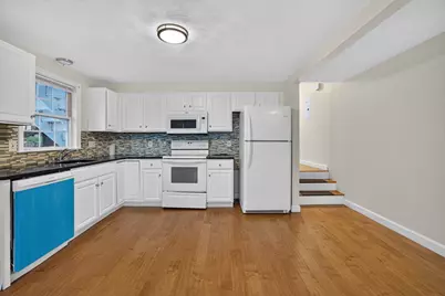 1 Franklin Ave, Revere, MA 02151 - Photo 17