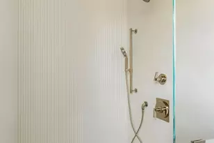 214 Garden St, Cambridge, MA 02138 - Photo 23