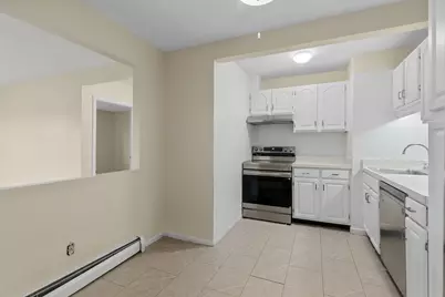 5 Linda Ln #4-4, Boston, MA 02125 - Photo 9