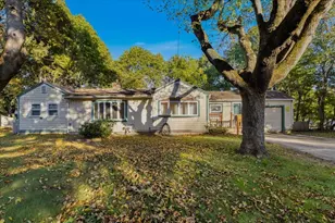 11 Lackey St, Haverhill, MA 01830 - Photo 1