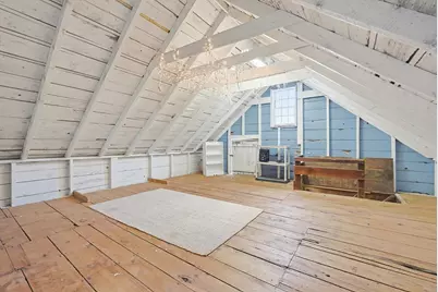 423 South St, Holliston, MA 01746 - Photo 33