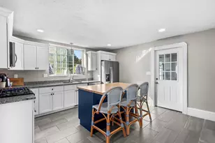 69 Milford St, New Bedford, MA 02745 - Photo 7