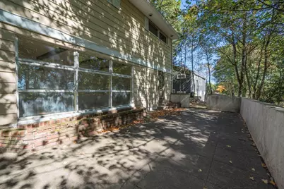 31 Westmorland Dr, Worcester, MA 01602 - Photo 3