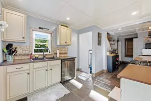 53 James St, Agawam, MA 01030 - Photo 13
