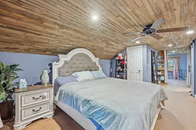 53 James St, Agawam, MA 01030 - Photo 23